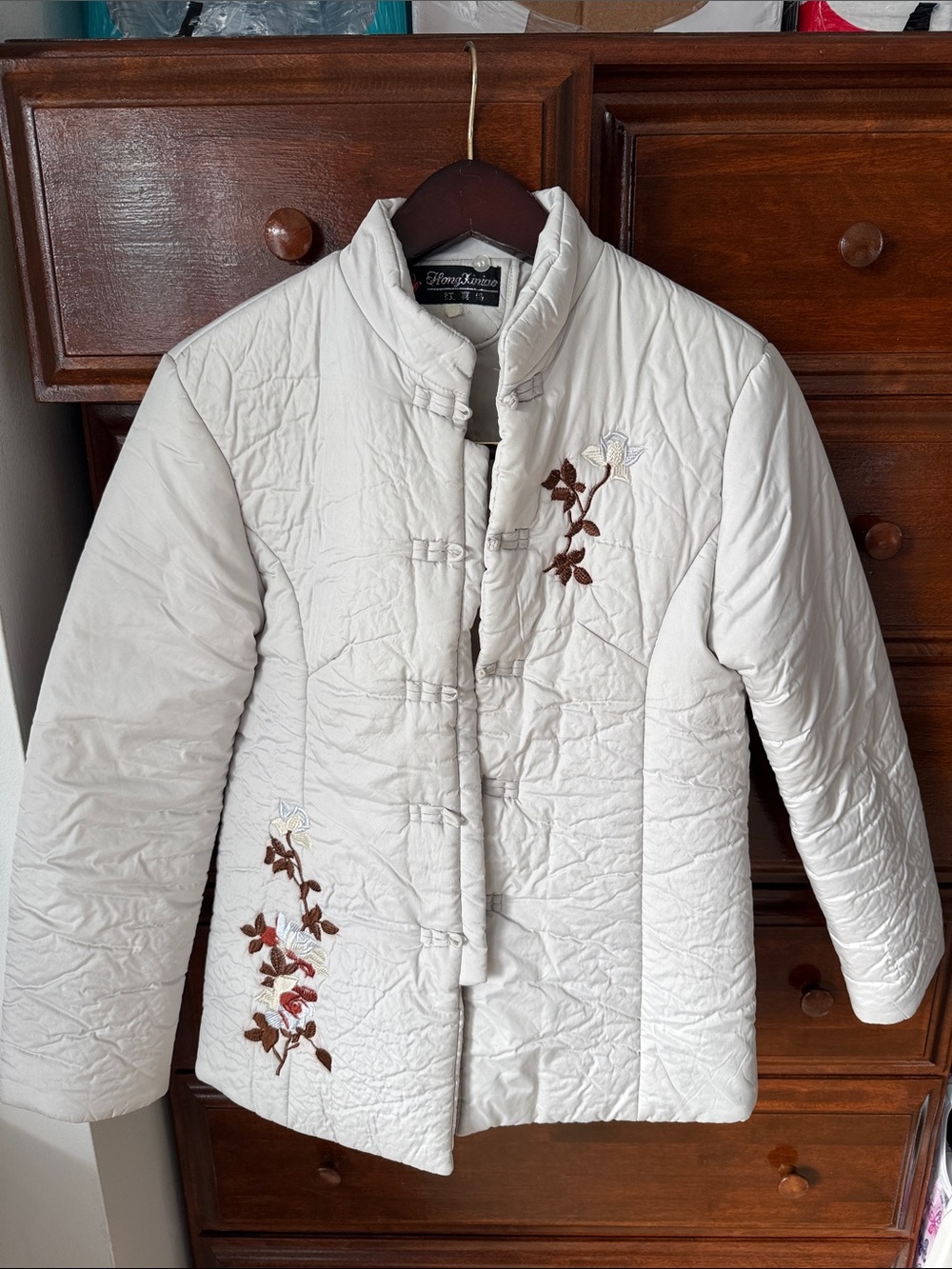 Embroidered White Quilted Puffer Jacket
